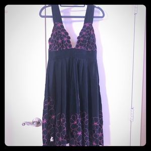 Sleeveless Black Dress